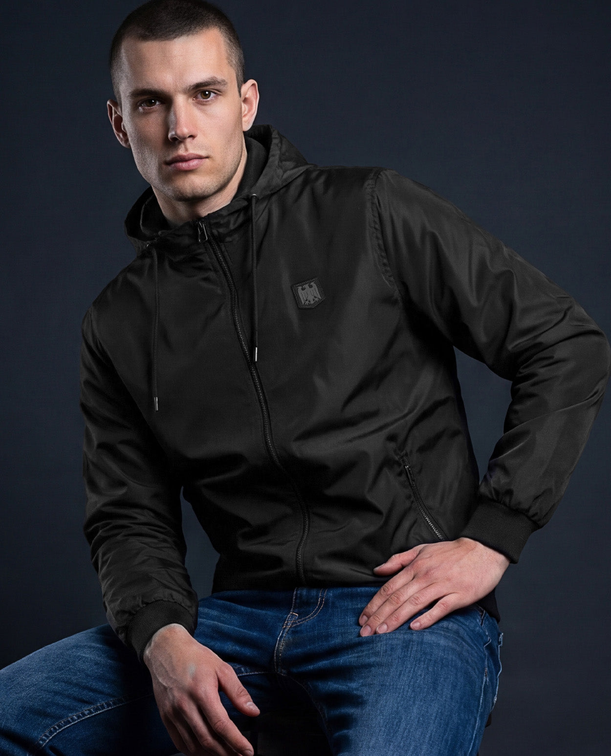 Windrunner "Adler" All-Black