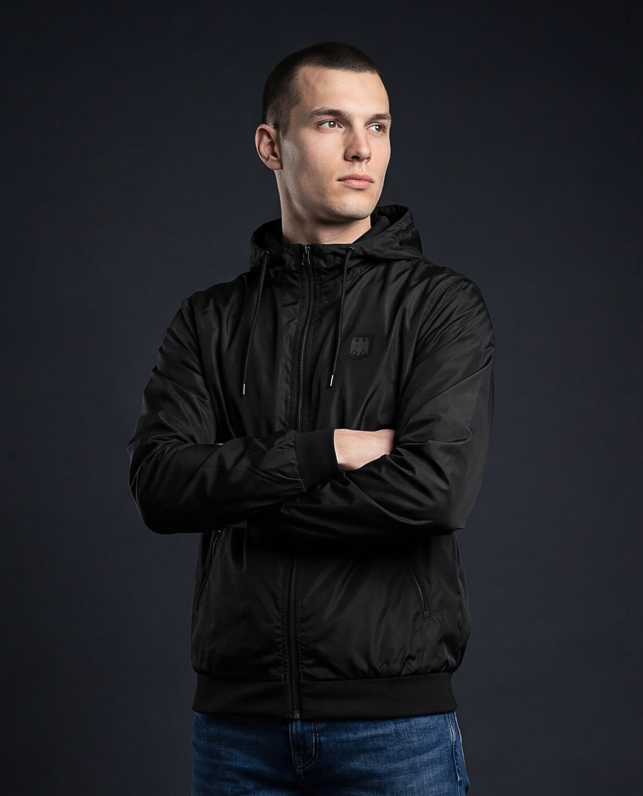 Windrunner "Adler" All-Black