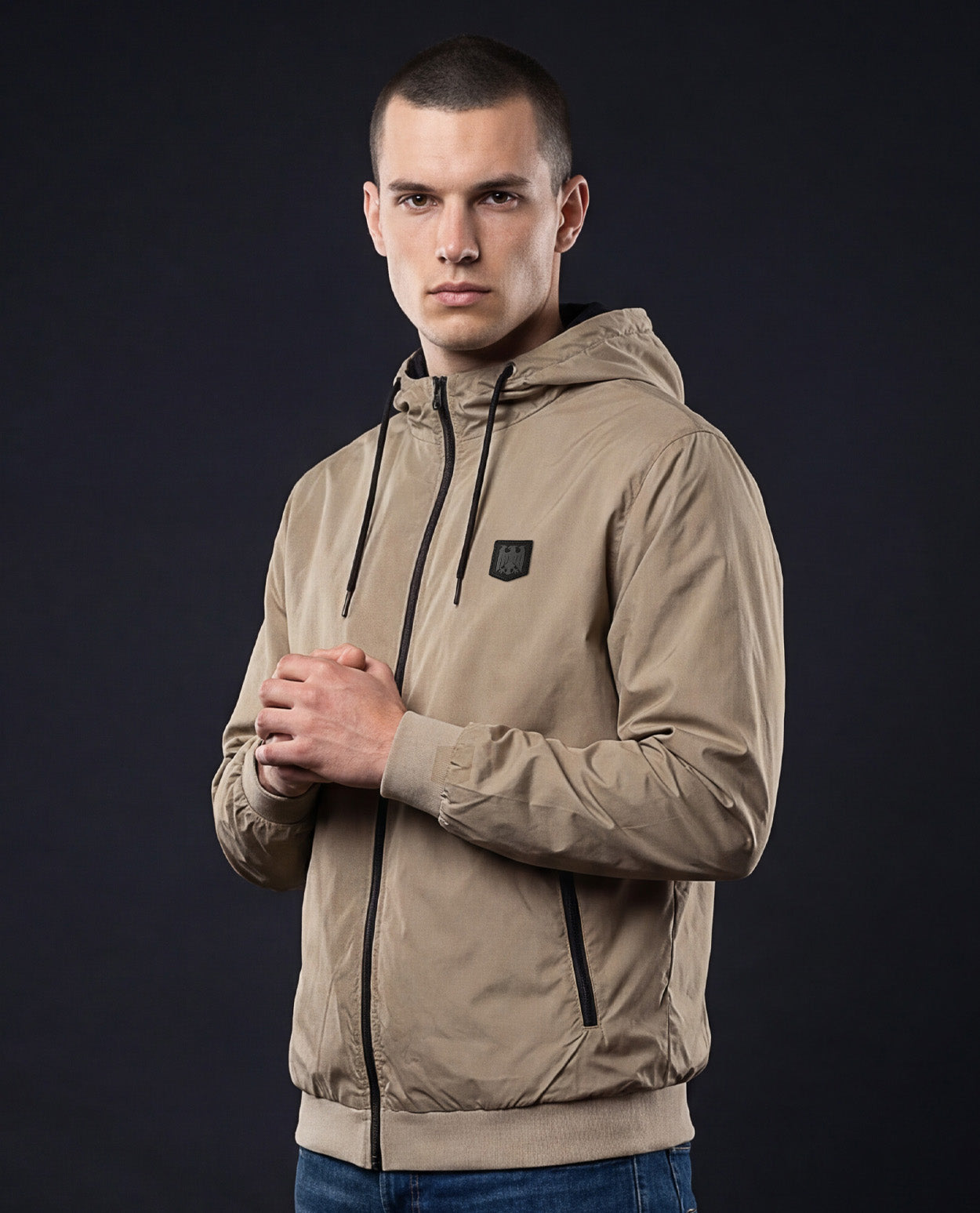 Windrunner "Adler" Beige