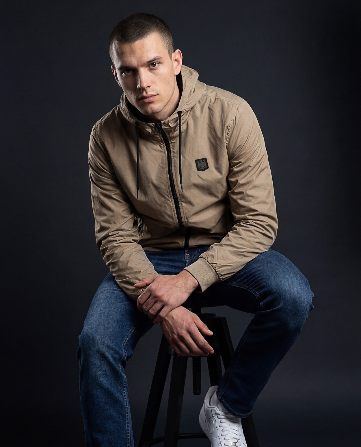 Windrunner "Adler" Beige