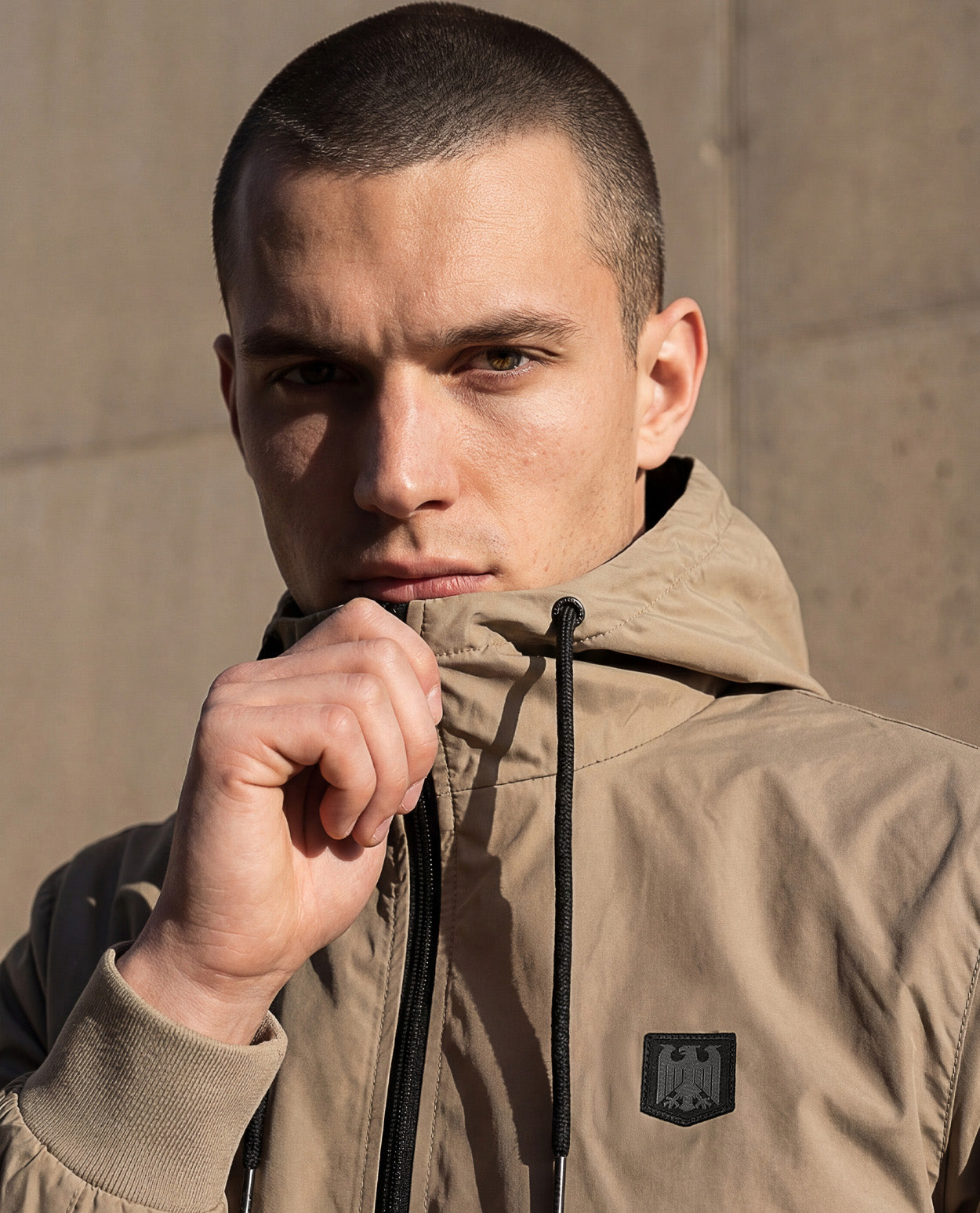 Windrunner "Adler" Beige
