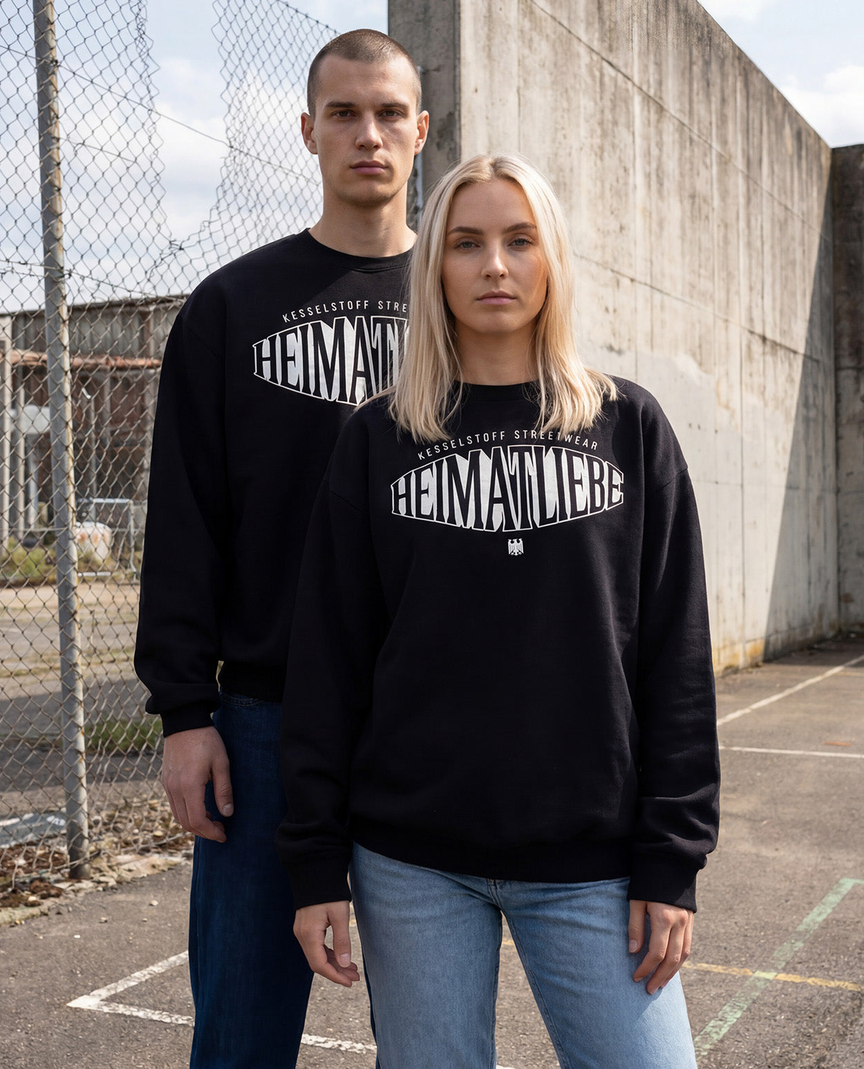 Oversized Sweatshirt Heimatliebe Schwarz